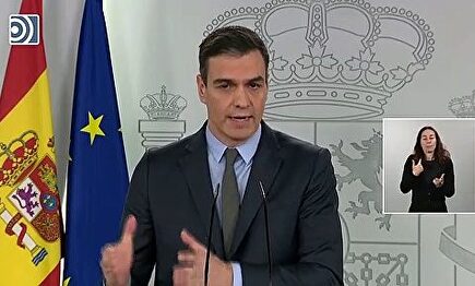 Sánchez: "Todos los trabajadores de las actividades no esenciales deberán quedarse en casa"