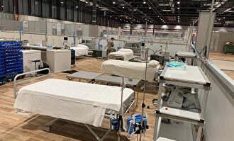 Una planta de UCI. | Europa Press