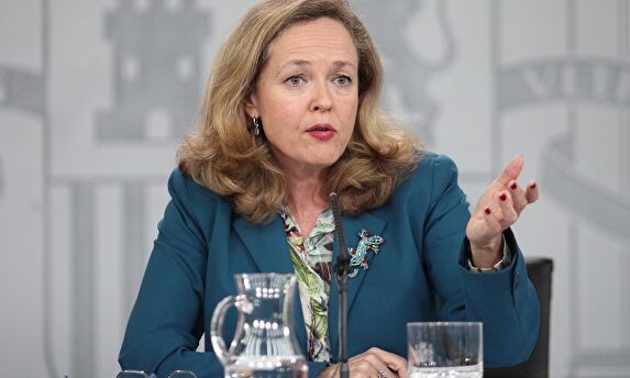 La candidatura de Calviño al Eurogrupo, en peligro | EFE