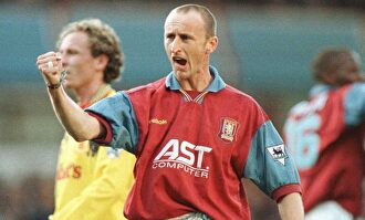 Sasa Curcic, durante su etapa en el Aston Villa. | EFE