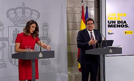 Yolanda Díaz y José Luis Escrivá, durante la comparecencia de este jueves | EFE