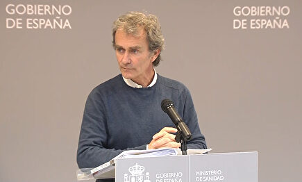 Cuando Fernando Simón y Sanidad nos decían que no era necesario usar mascarillas