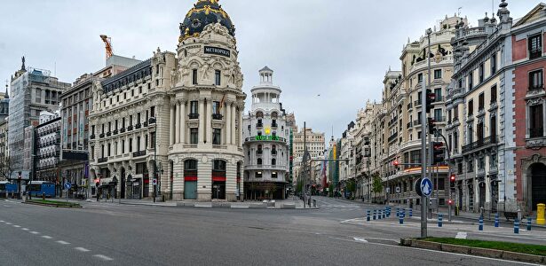 Gran Vía de Madrid durante el confinamiento | Juan Serrano Corbella