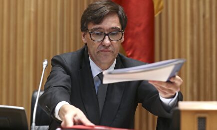 El ministro de Sanidad, Salvador Illa, durante su comparecencia este miércoles en el Congreso. | EFE