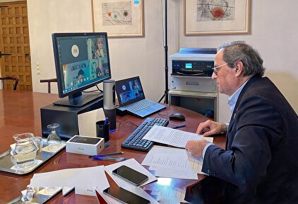 Quim Torra en su despacho. | EFE