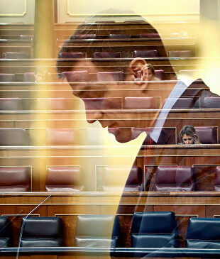 El presidente del Gobierno, Pedro Sánchez, durante el pleno del Congreso celebrado este jueves. | EFE