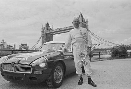 Sir Stirling Moss, en una imagen de 1990, cuando tenía 60 años. | Cordon Press