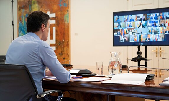 Un momento de la conferencia de Sánchez con los presidentes autonómicos. | EFE