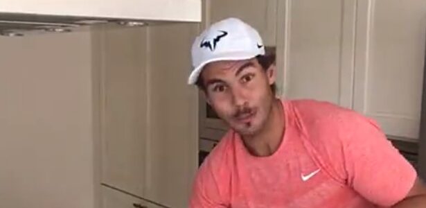Rafa Nadal, "desbordado" en la cocina: mejor con la raqueta que con la batidora