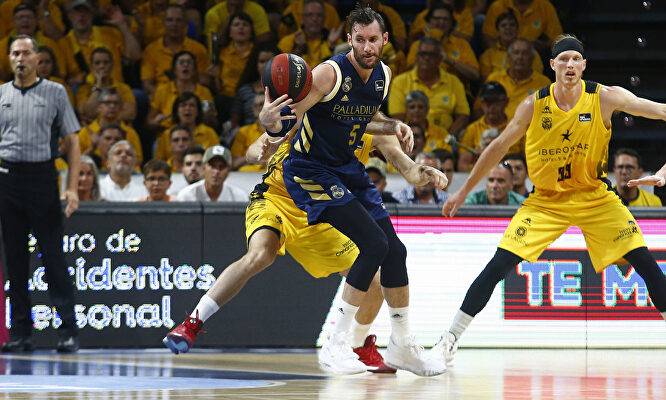 Rudy Fernández, en una visita del Real Madrid al Iberostar Tenerife | ACB Photo / E. Cobos