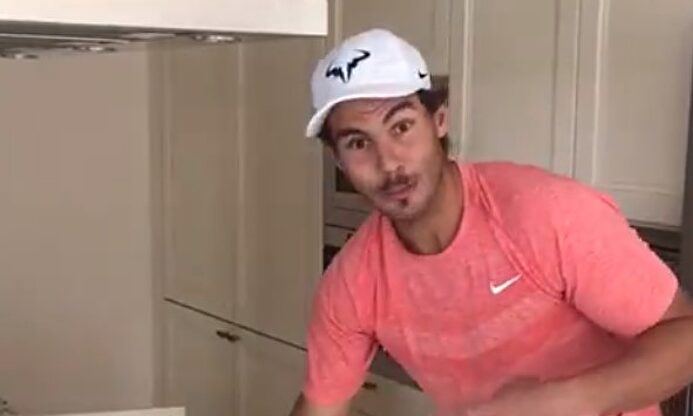 Rafa Nadal, "desbordado" en la cocina: mejor con la raqueta que con la batidora