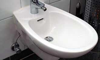 El miedo al coronavirus eleva la venta de bidés | Wikipedia