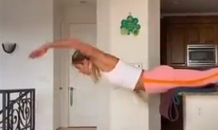 En la cocina: así entrena una nadadora olímpica en plena pandemia del coronavirus