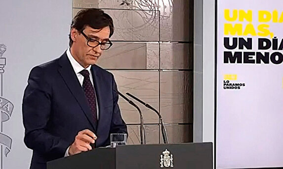 Salvador Illa en una rueda de prensa | EFE