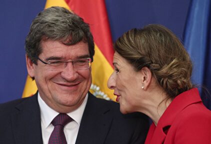 El ministro de Seguridad Social, Inclusión y Migraciones, José Luis Escrivá y la ministra de Trabajo, Yolanda Díaz | Europa Press