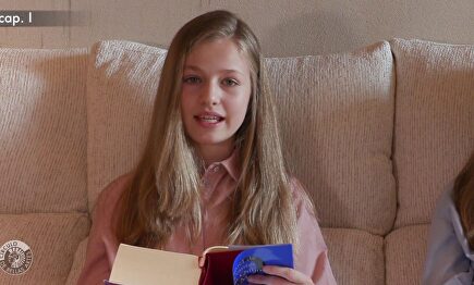 La Princesa de Asturias y la Infanta Sofía participa en la lectura virtual del Quijote del Círculo de Bellas Artes