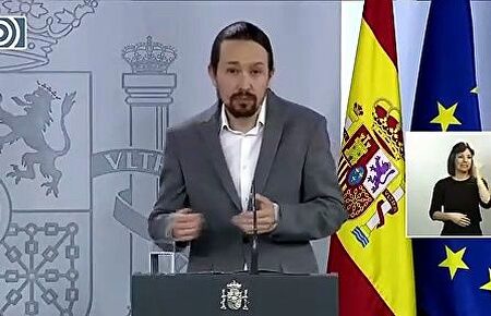 Pablo Iglesias pide "disculpas a los niños" y les explica cómo deben salir de casa