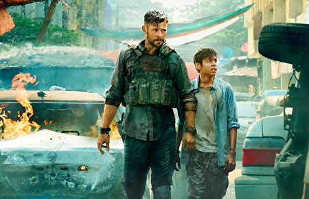 'Tyler Rake', acción, adrenalina y violencia en una historia de narcos en la India