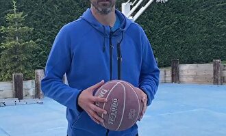 La tremenda exhibición de la 'Bomba' Navarro en el patio de su propia casa