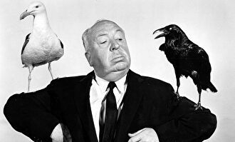 Alfred Hitchcock, en una foto promocional de 1963 | Cordon Press