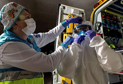 Miembros del equipo sanitarios del Suma | EFE