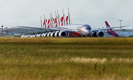 Varios aviones de Quantas estacionados en el aeropuerto de Avalon | Cordon Press