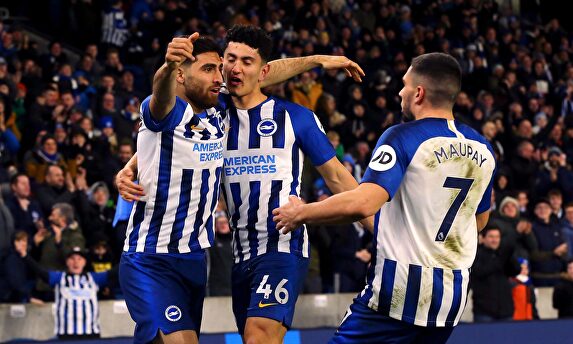Los jugadores del Brighton celebran un gol en un partido de la Premier League. | Cordon Press