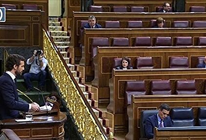 Vea completa la durísima réplica de Casado a Sánchez: "Usted es el error absoluto"