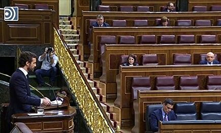 Vea completa la durísima réplica de Casado a Sánchez: "Usted es el error absoluto"
