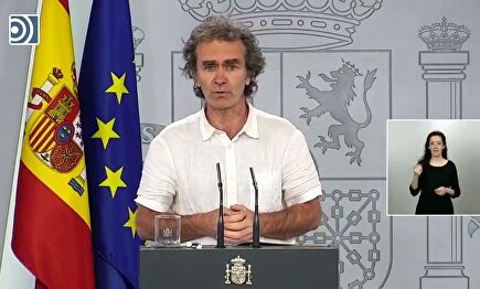 Simón se niega a dar el nombre de los once 'técnicos' que deciden cuándo cambia cada autonomía de fase