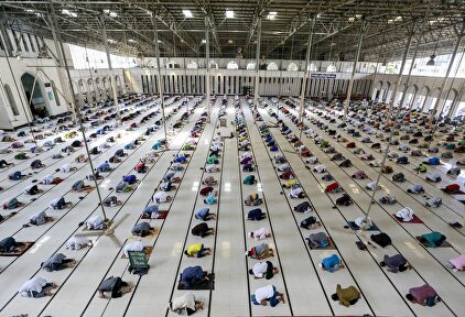 El mundo musulmán vive el Ramadán más atípico marcado por el distanciamiento social