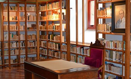 Biblioteca de Ricardo Carvalho Calero en el Parlamento de Galicia. | Parlamento de Galicia