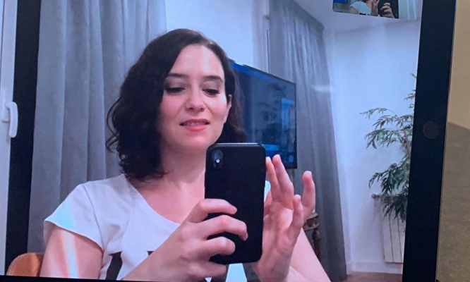 Ayuso, en las dependencias cedidas por Sarasola | Instagram