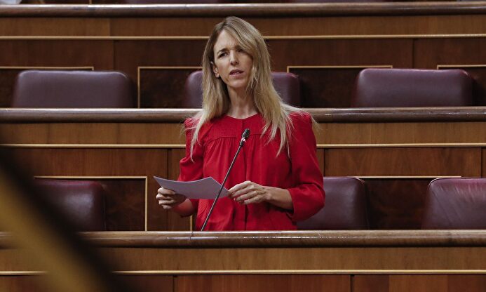 Cayetana Álvarez de Toledo, sola en el Congreso | EFE