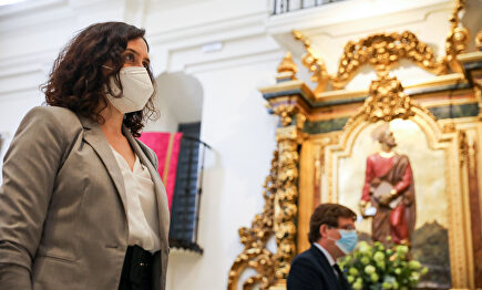 Isabel Díaz Ayuso en la ermita de San Isidro | CAM