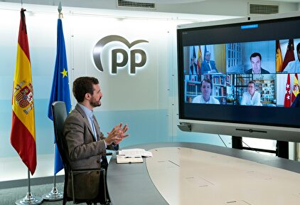 Casado en la reunión virtual con sus barones. | Tarek