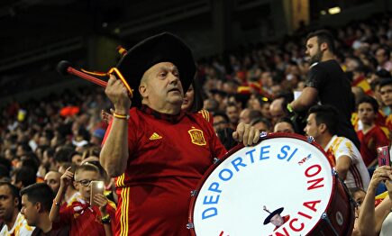 Manolo el del Bombo, el hincha más fiel de la selección española. | Cordon Press