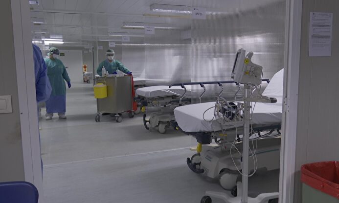 Imagen del puesto externo del triaje avanzando habilitado en el Hospital de Laredo. | Europa Press