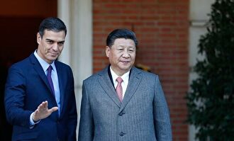 Pedro Sánchez recibiendo en Moncloa al presidente comunista de China Xi JinPing en 2018. | EFE