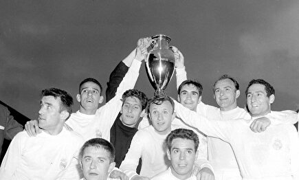 Seis décadas de la mejor final de la historia: así fue el 7-3 del Madrid al Eintracht