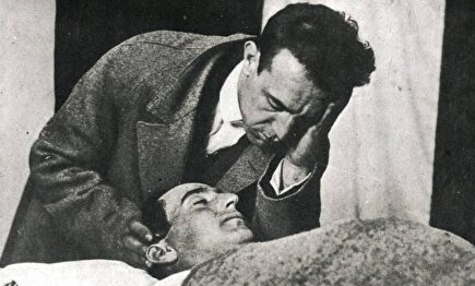 Ignacio Sánchez Mejías llora la muerte de su cuñado, Joselito el Gallo | Archivo