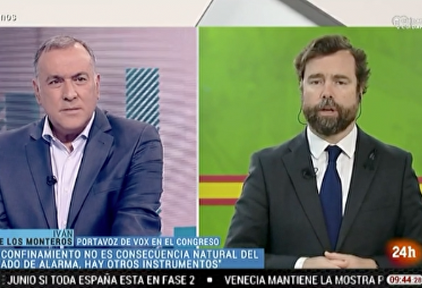 Espinosa de los Monteros pone en su sitio a Fortes por la supuesta independencia de TVE
