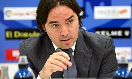 Martín Presa ataca a los jugadores y al entrenador del Rayo | EFE