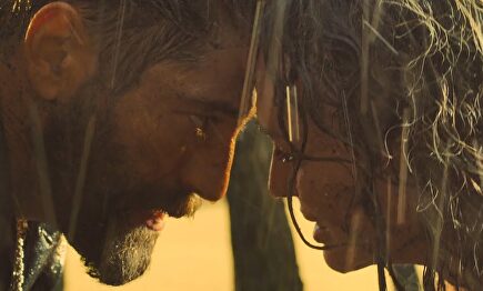 Laura Haddock y Nuno Lopes en White Lines | Netflix