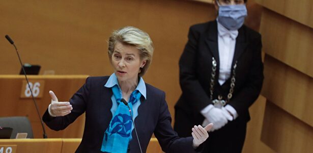 La presidenta de la CE, Ursula von der Leyen | EFE