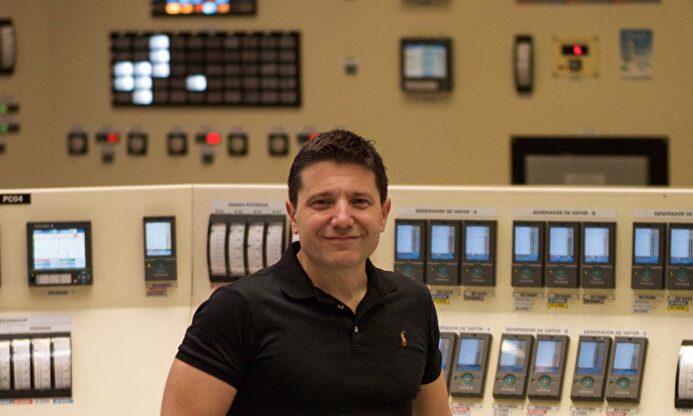 Alfredo García, autor del libro 'La energía nuclear salvará el mundo' | LD