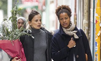 Elena Anaya y Tina Afugu | Cordon Press