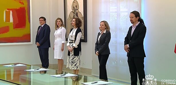 Escrivá, Díaz, Montero, Calviño e Iglesias, en la foto del pacto de los ERTE | EFE