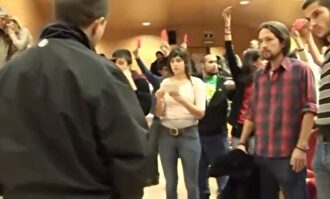 Pablo Iglesias, en el escrache que orquestó contra Rosa Díez en la Complutense | Archivo