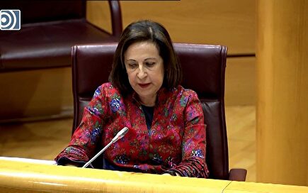 Robles carga contra Pablo Iglesias por hablar sobre Defensa "sin conocimiento"